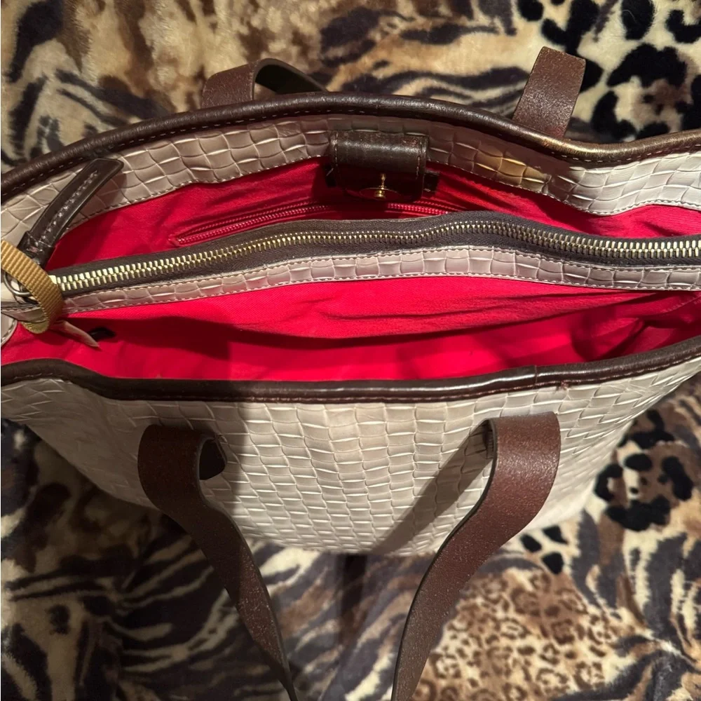 Dooney & Bourke Liliana Tote - Picture 2 of 4